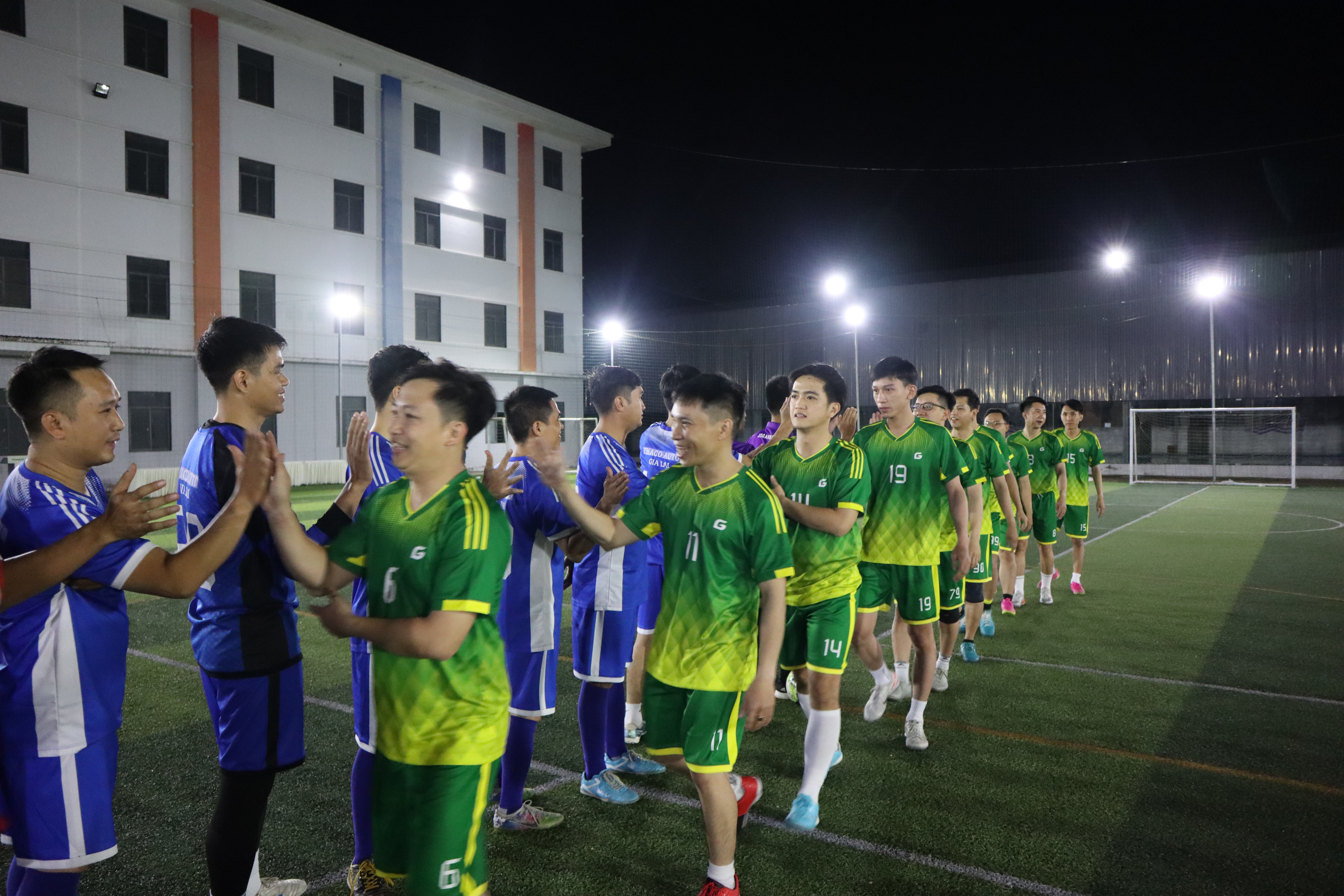 Banner truyền thông