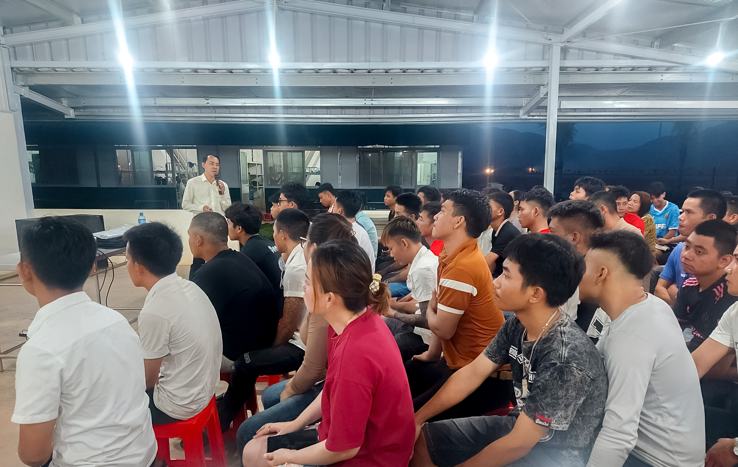 Banner truyền thông