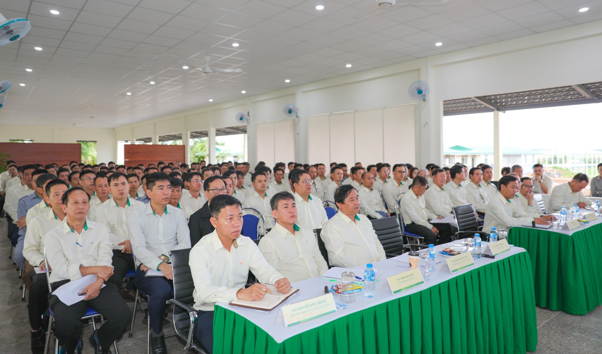 Banner truyền thông
