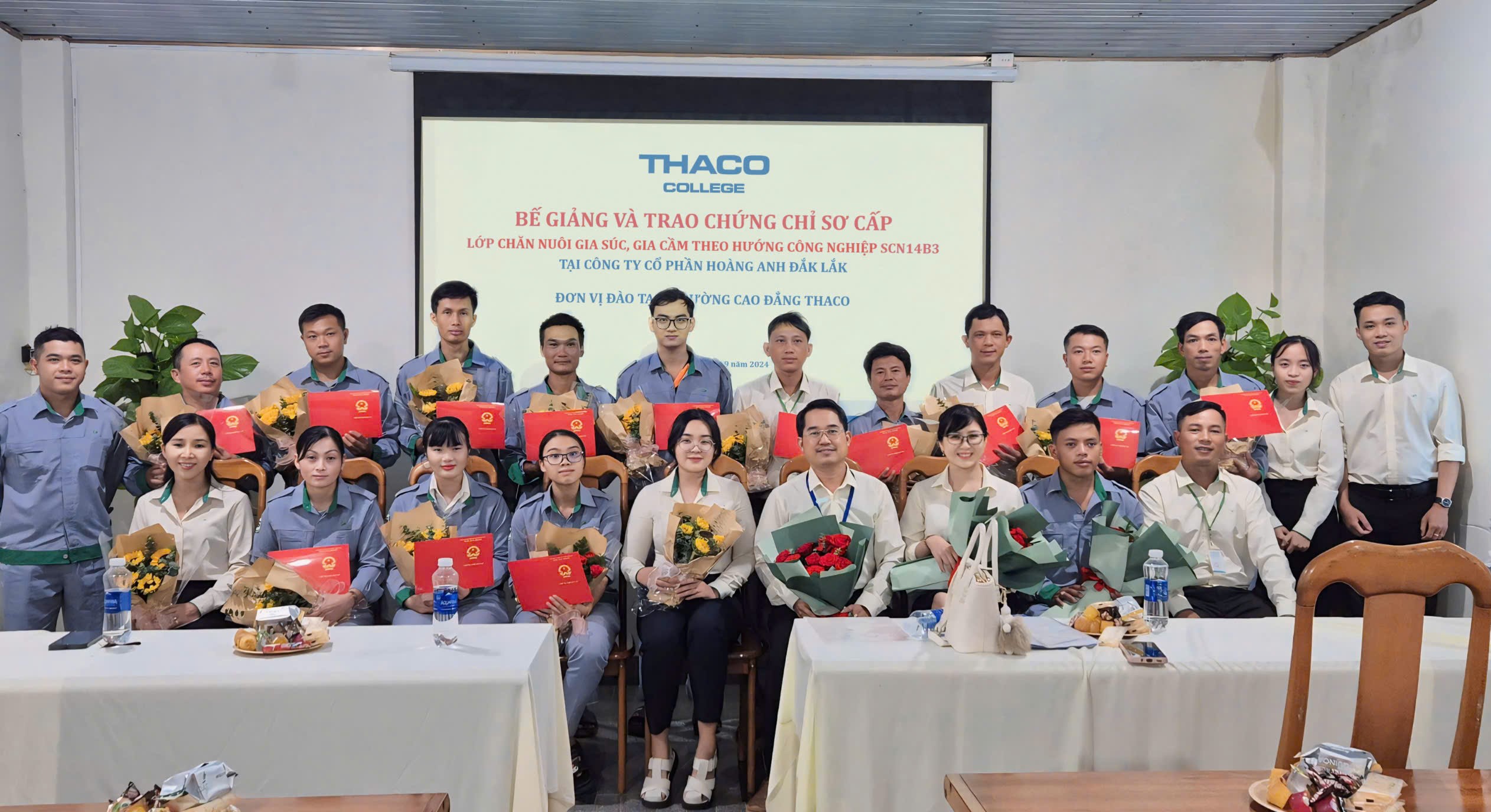 Banner truyền thông