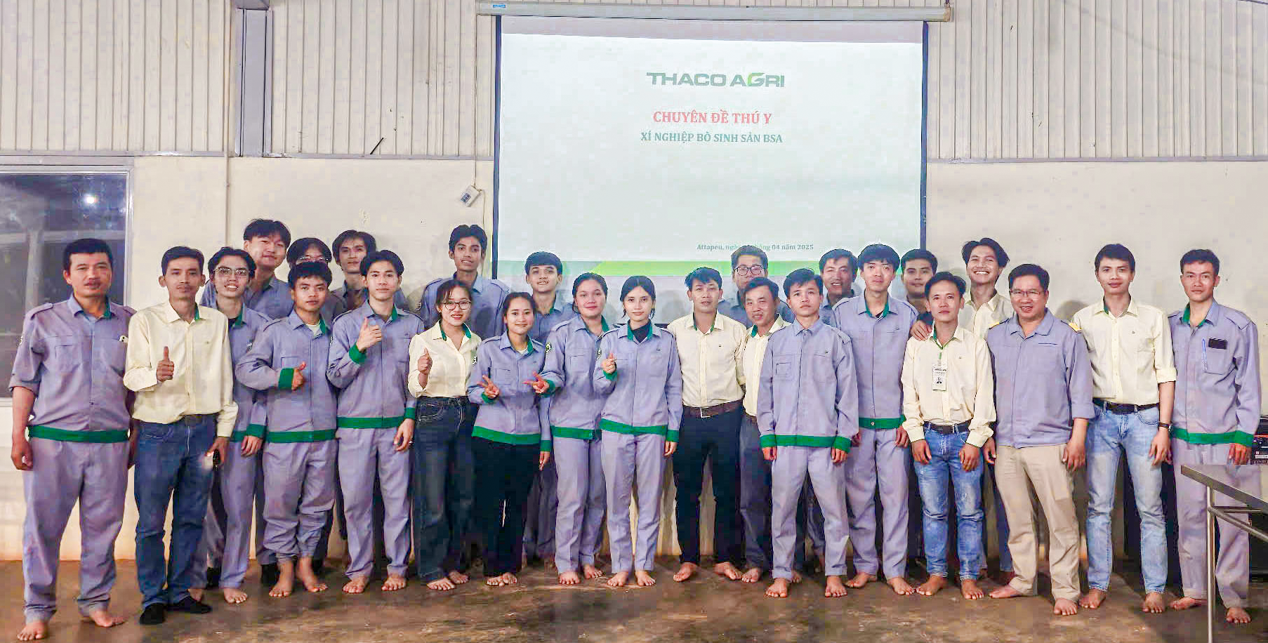 Banner truyền thông
