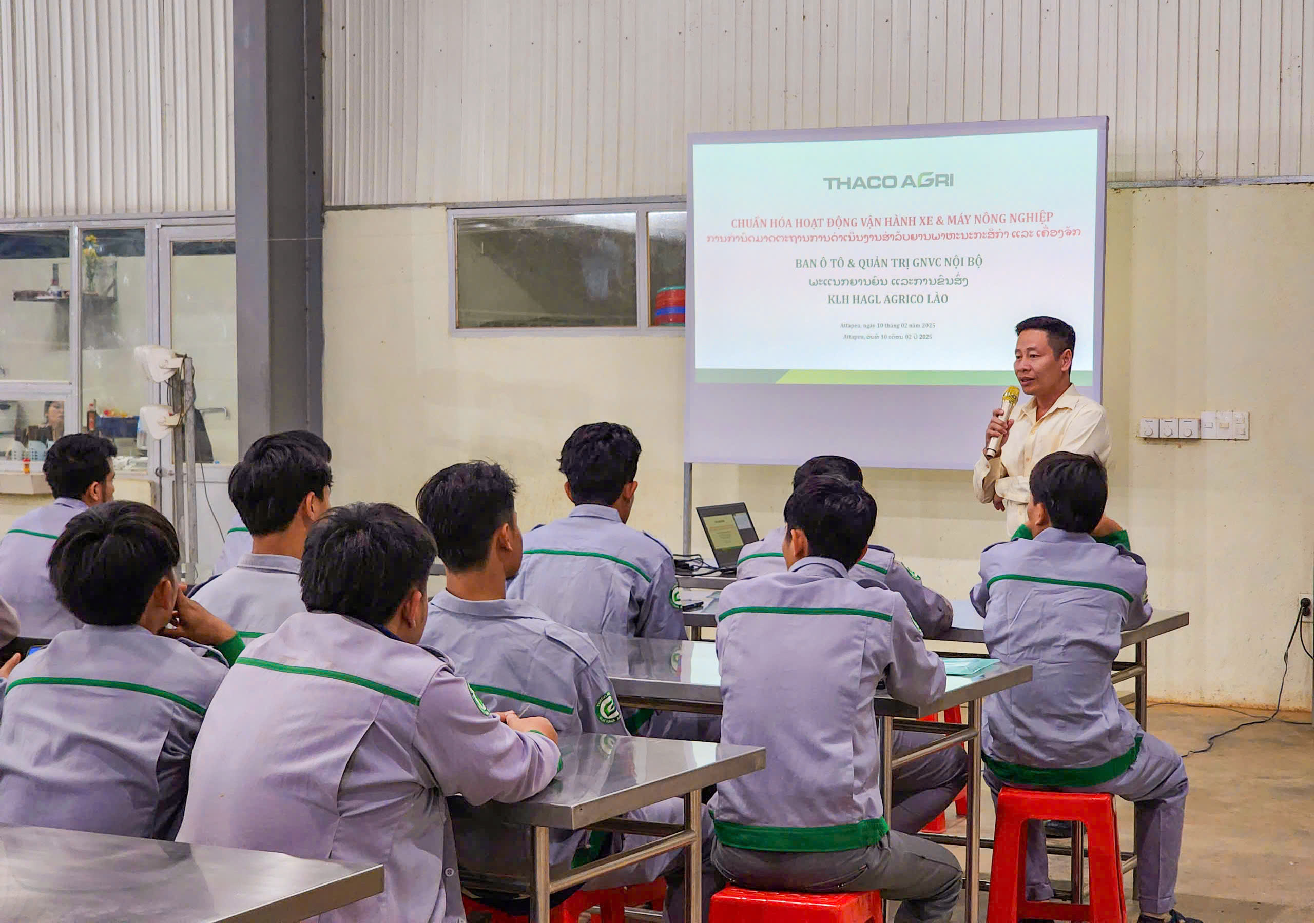 Banner truyền thông