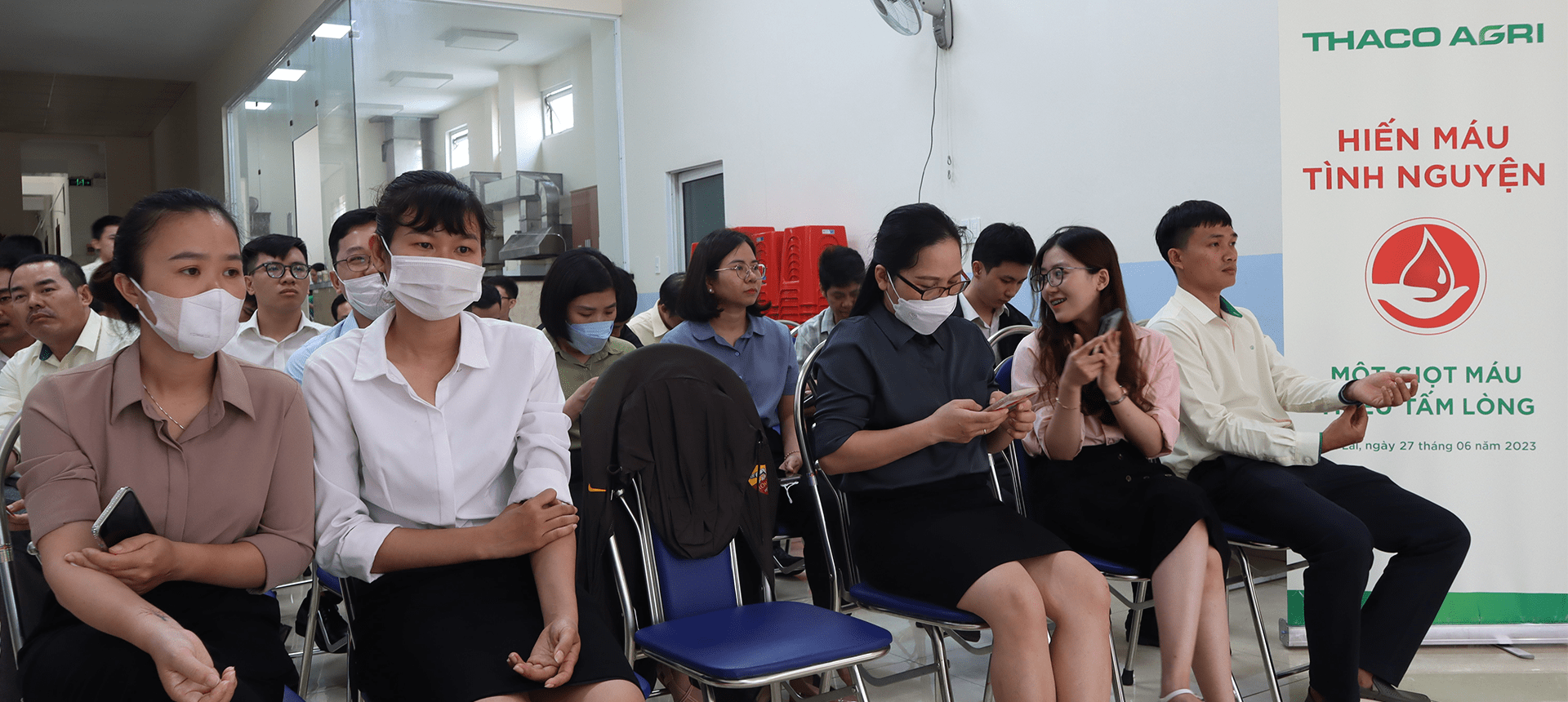 Banner truyền thông