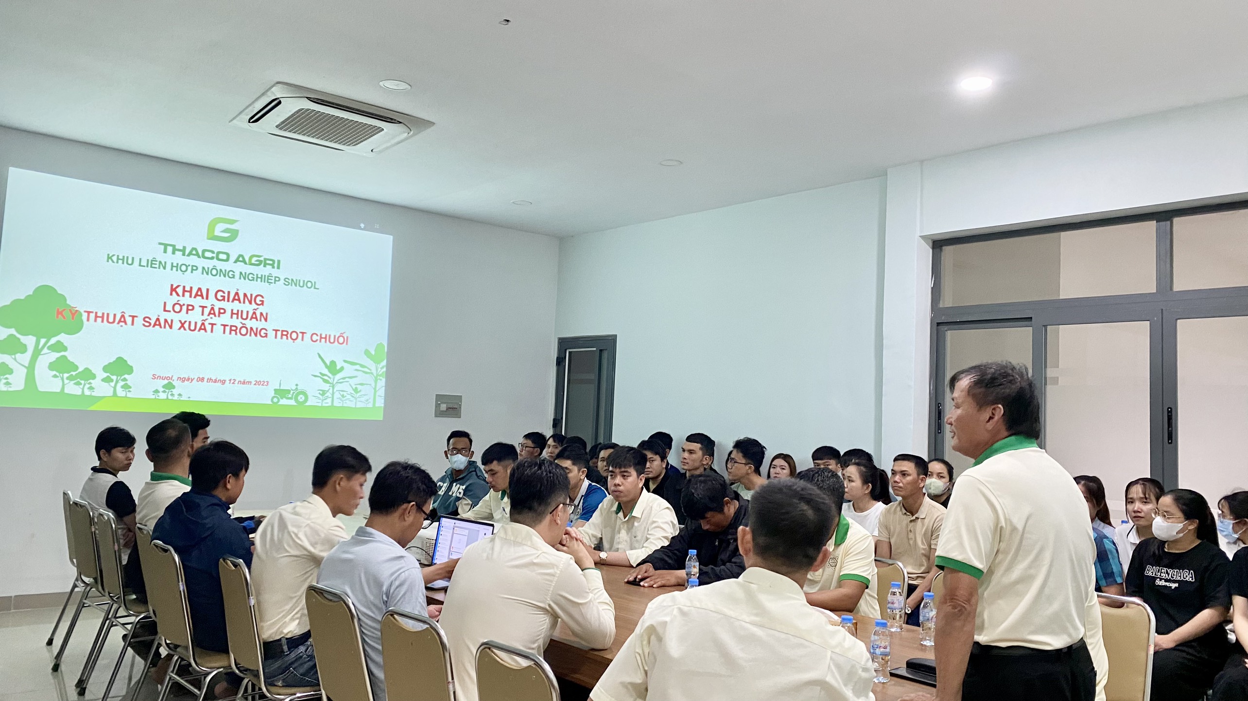 Banner truyền thông